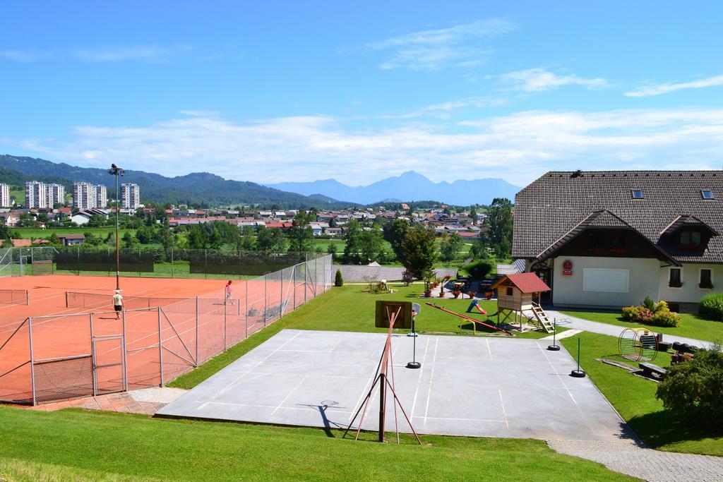 Mini hotel Škofja Loka エクステリア 写真