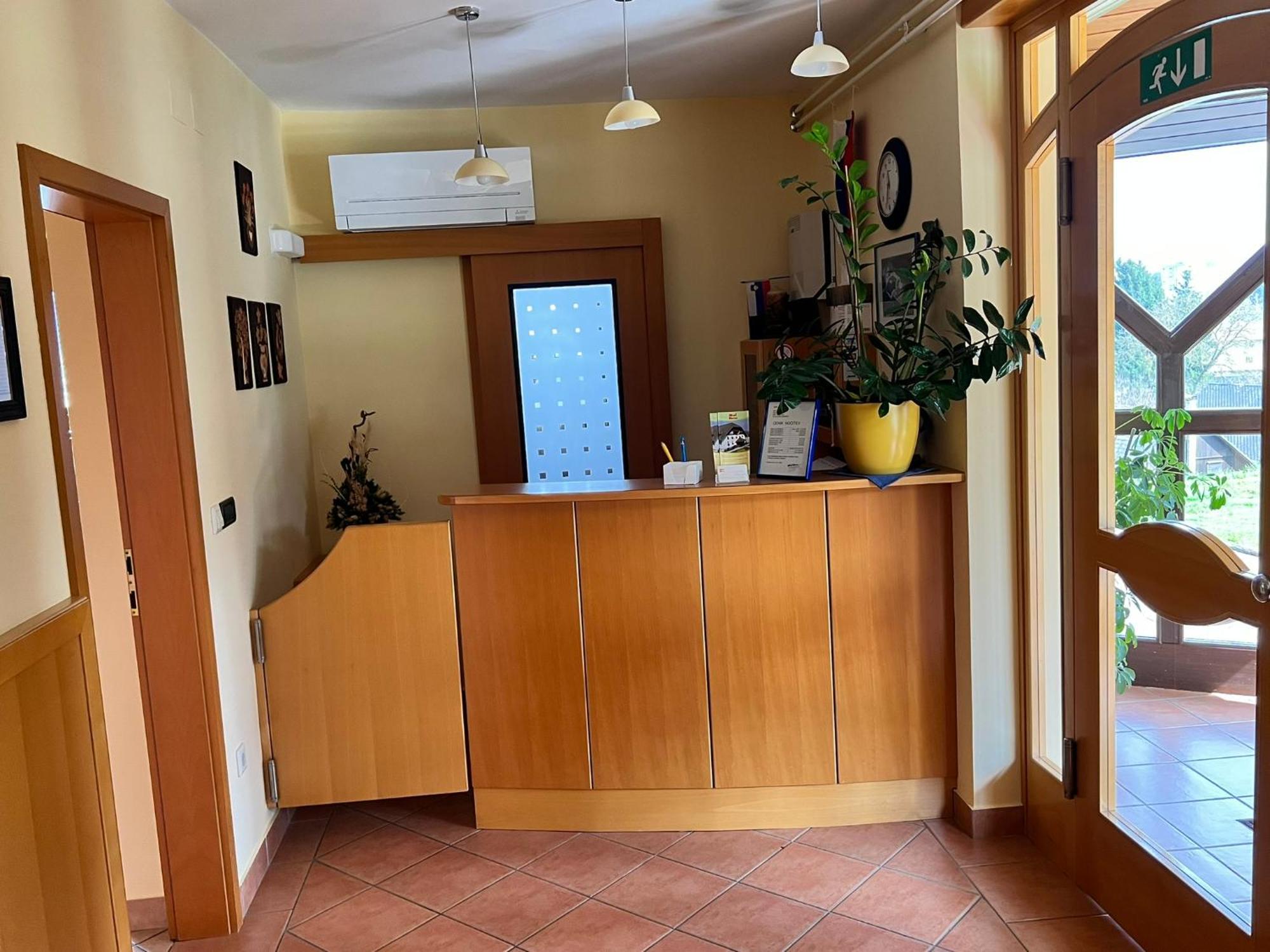 Mini hotel Škofja Loka エクステリア 写真