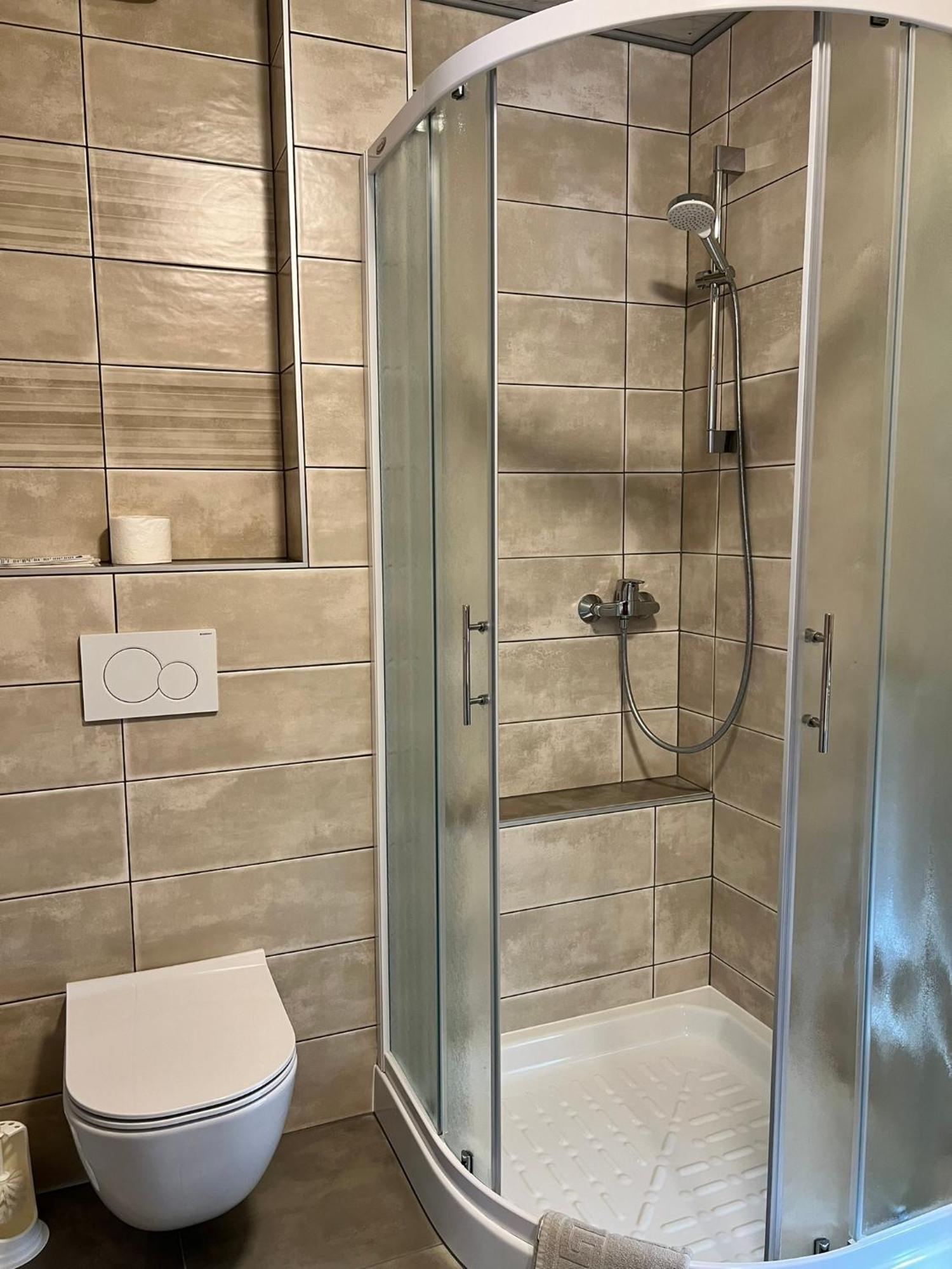 Mini hotel Škofja Loka エクステリア 写真