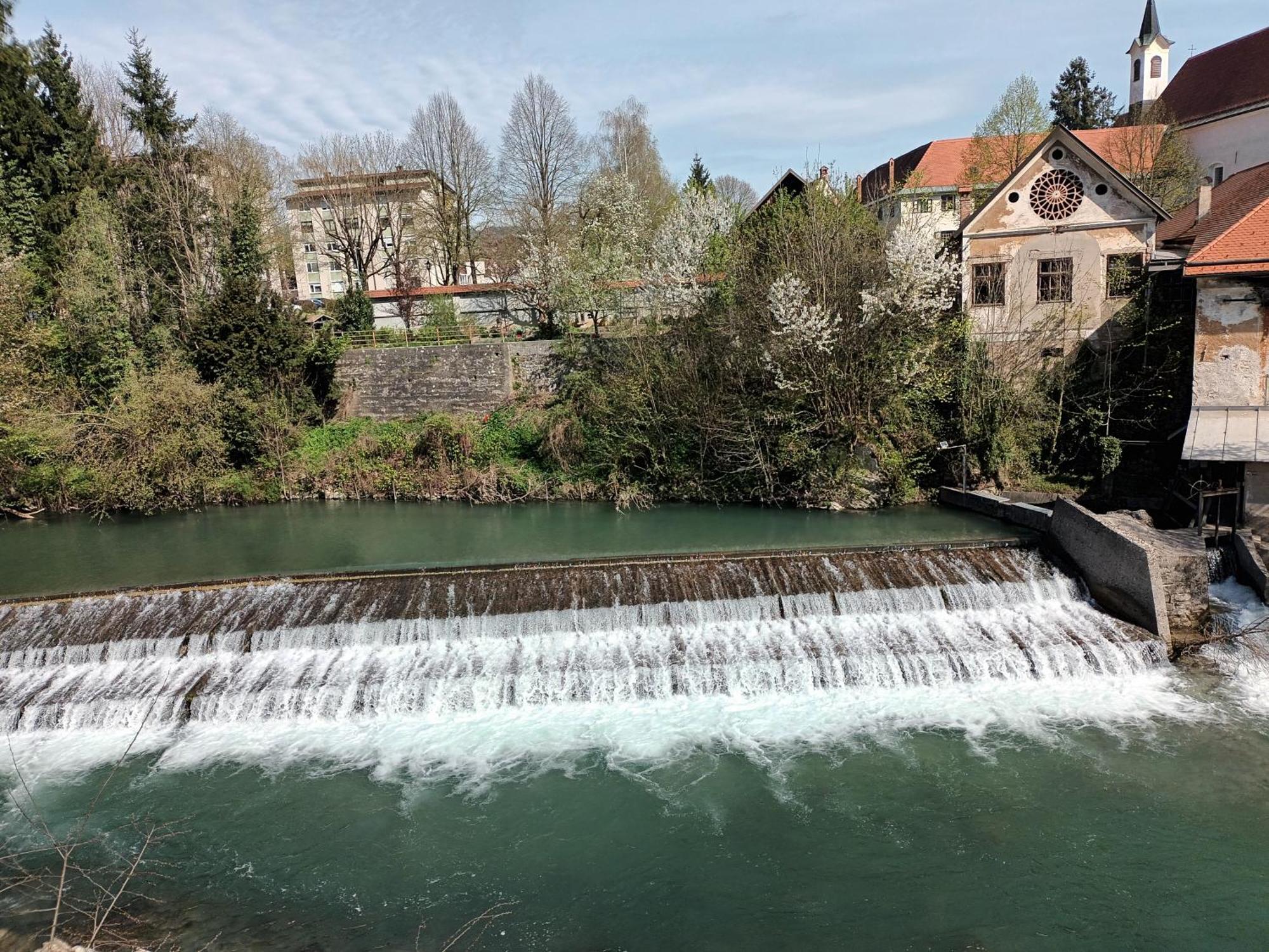 Mini hotel Škofja Loka エクステリア 写真