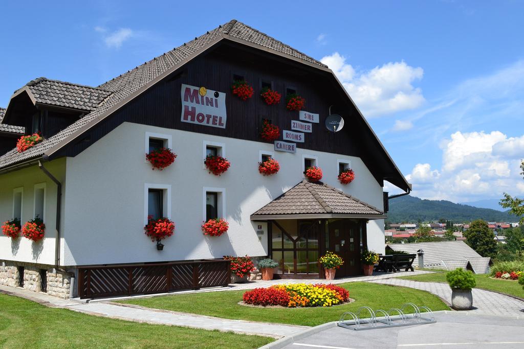 Mini hotel Škofja Loka エクステリア 写真