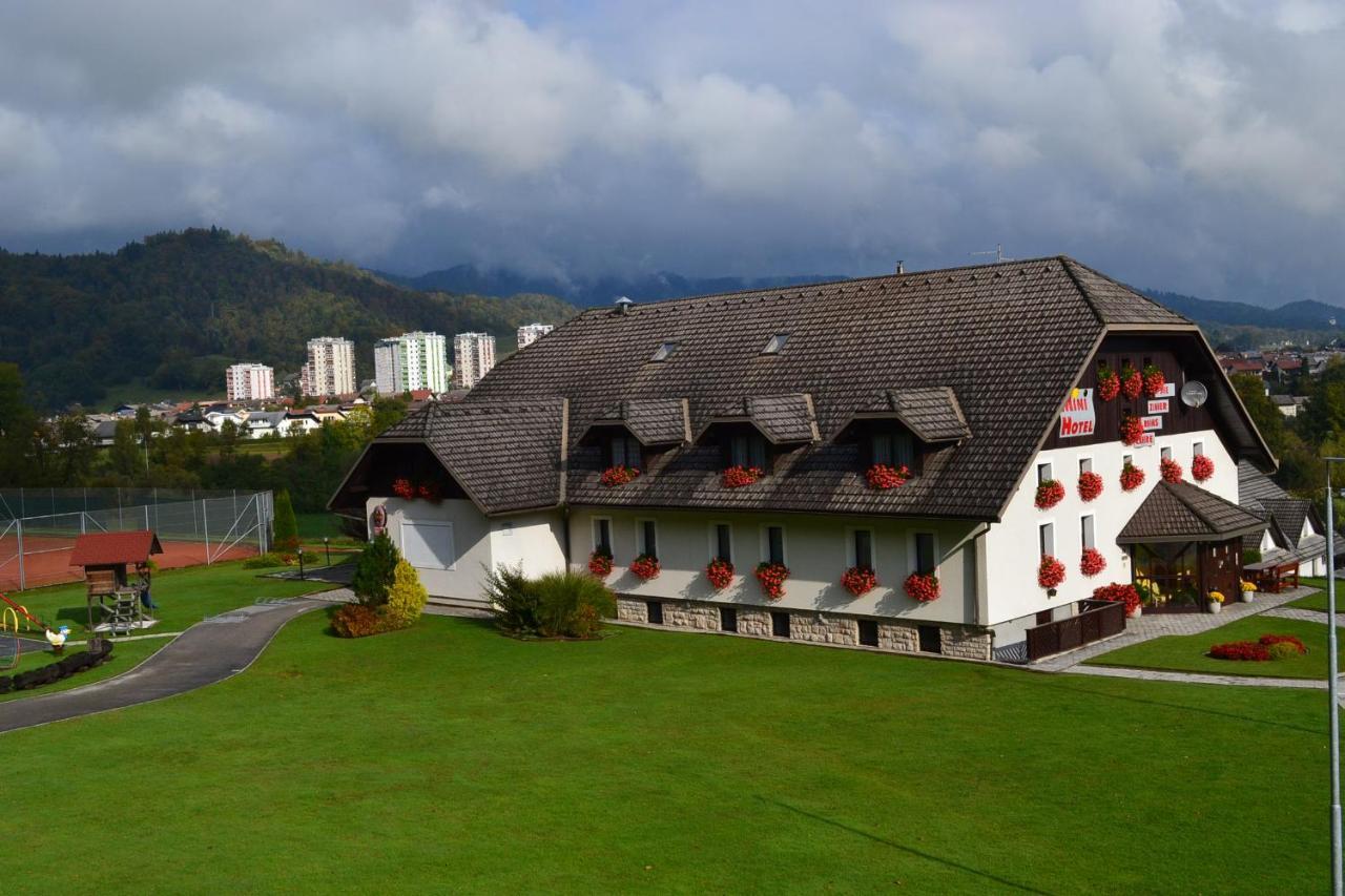 Mini hotel Škofja Loka エクステリア 写真